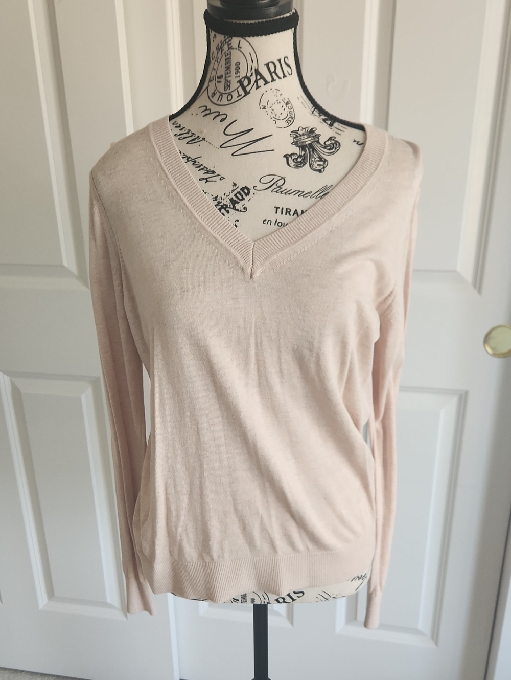 NWT Banana Republic Forever Sweater Ivory Tan SZ LP